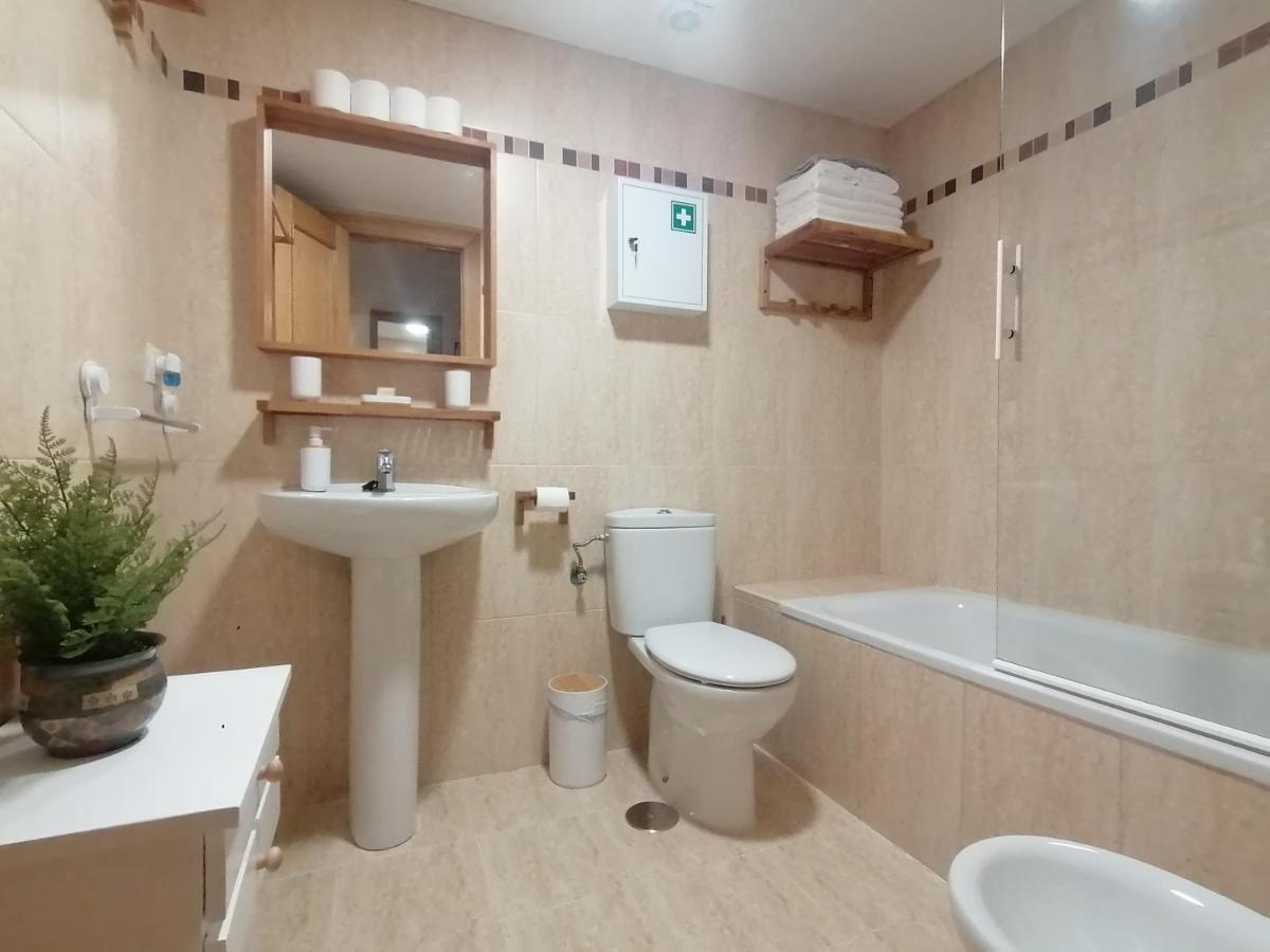 Relax & Home, Apartamento Con Terraza Y Parking La Zubia  Luaran gambar