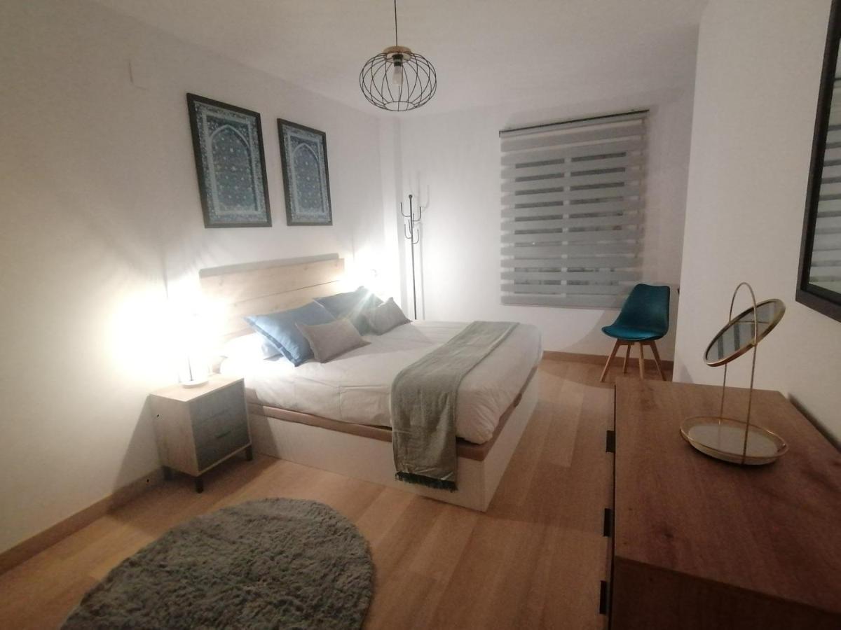 Relax & Home, Apartamento Con Terraza Y Parking La Zubia  Luaran gambar